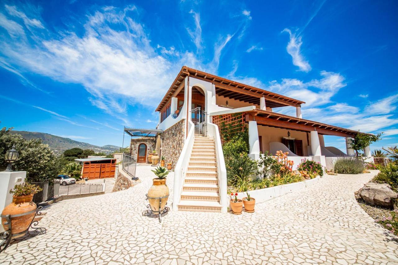 B&B Villa Maristella 리파리 외부 사진