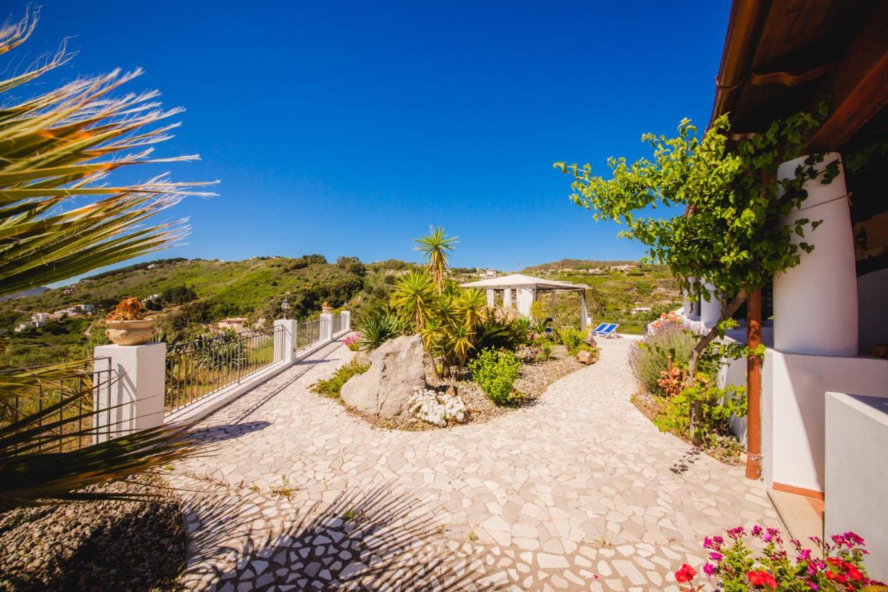 B&B Villa Maristella 리파리 외부 사진