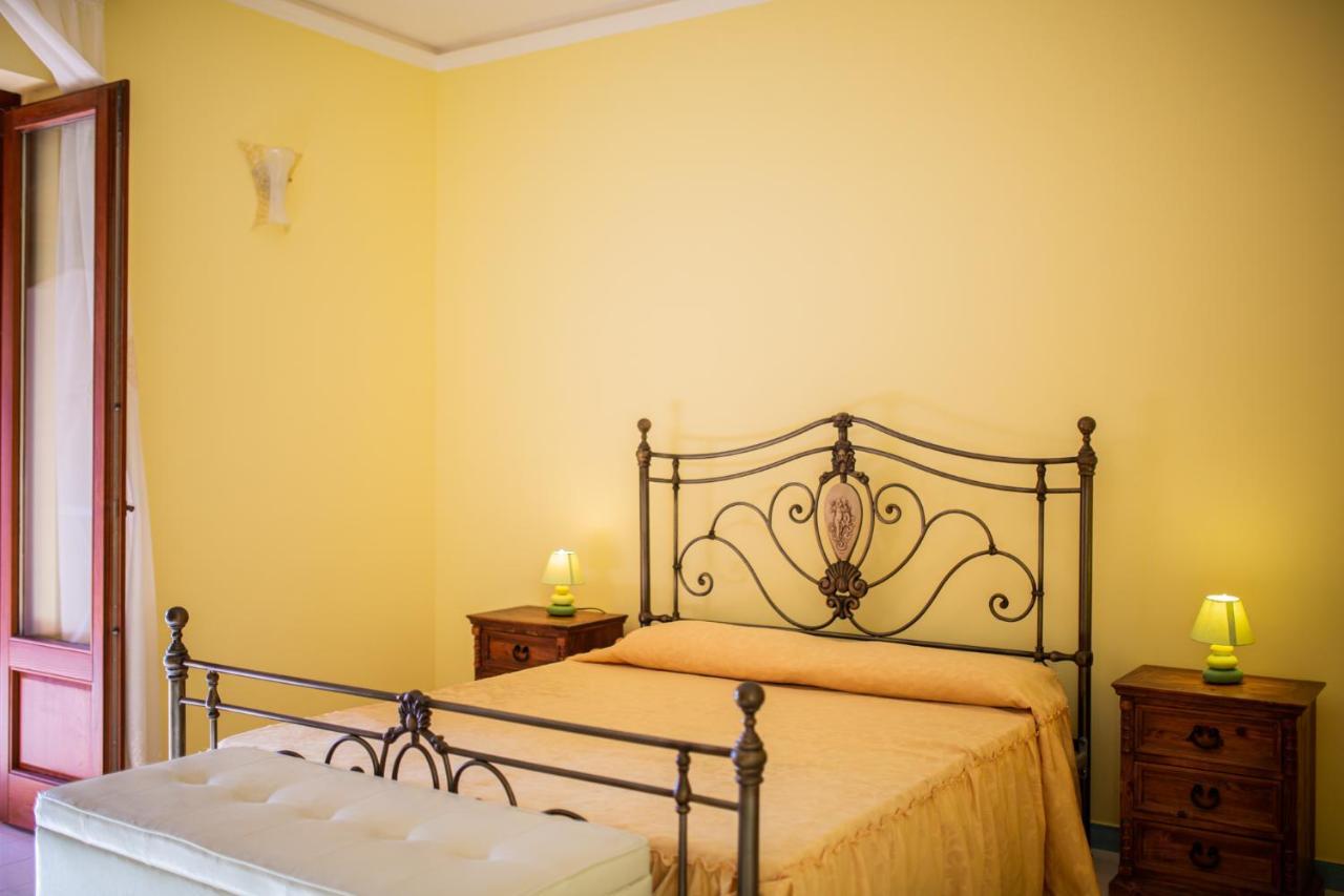 B&B Villa Maristella 리파리 외부 사진